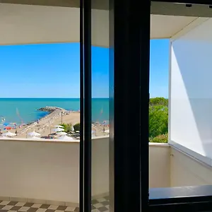 Aparthotel Eurobeach ***